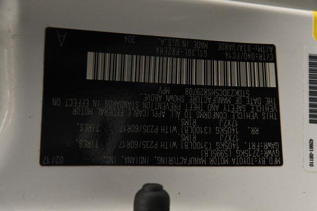 2017 Toyota Sienna LE Auto Access Seat photo