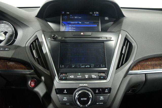 2017 Acura MDX SH-AWD photo