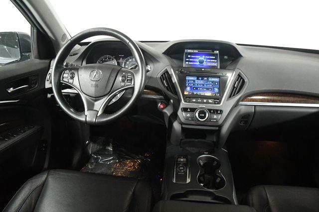 2017 Acura MDX SH-AWD photo