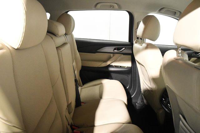 2016 Mazda CX-9 Touring photo