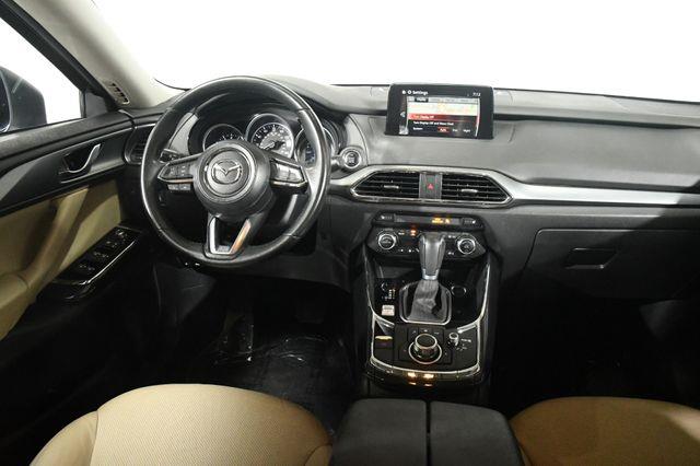 2016 Mazda CX-9 Touring photo