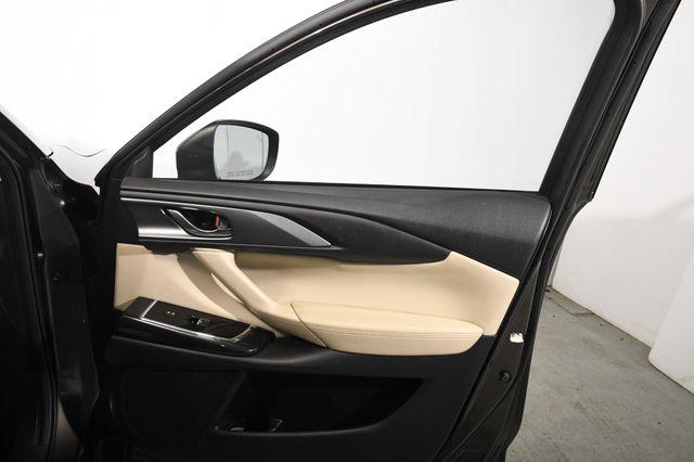 2016 Mazda CX-9 Touring photo