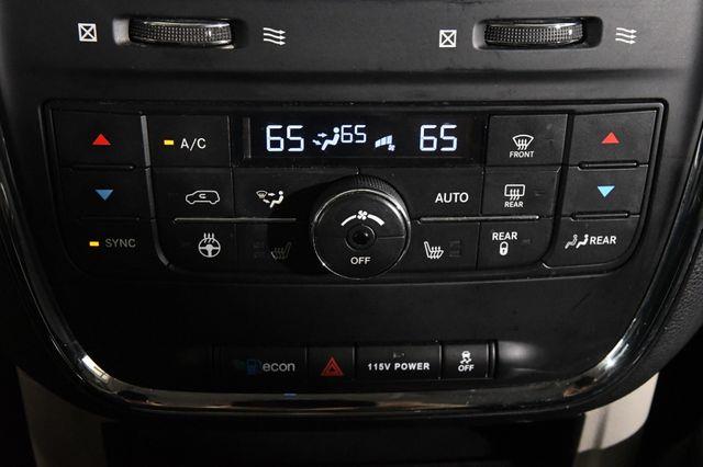 2014 Chrysler Town & Country Touring photo