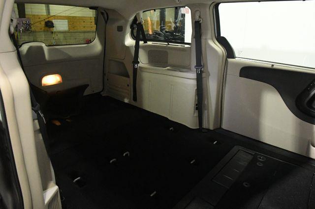 2014 Chrysler Town & Country Touring photo