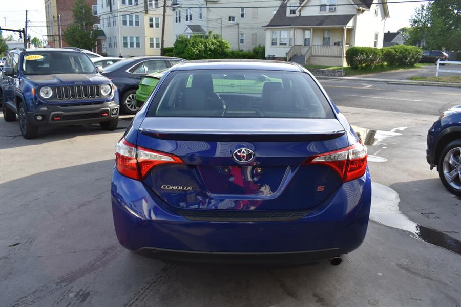 2016 Toyota Corolla 4dr Sdn Man S Plus (Natl) photo