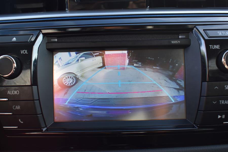 2016 Toyota Corolla 4dr Sdn Man S Plus (Natl) photo