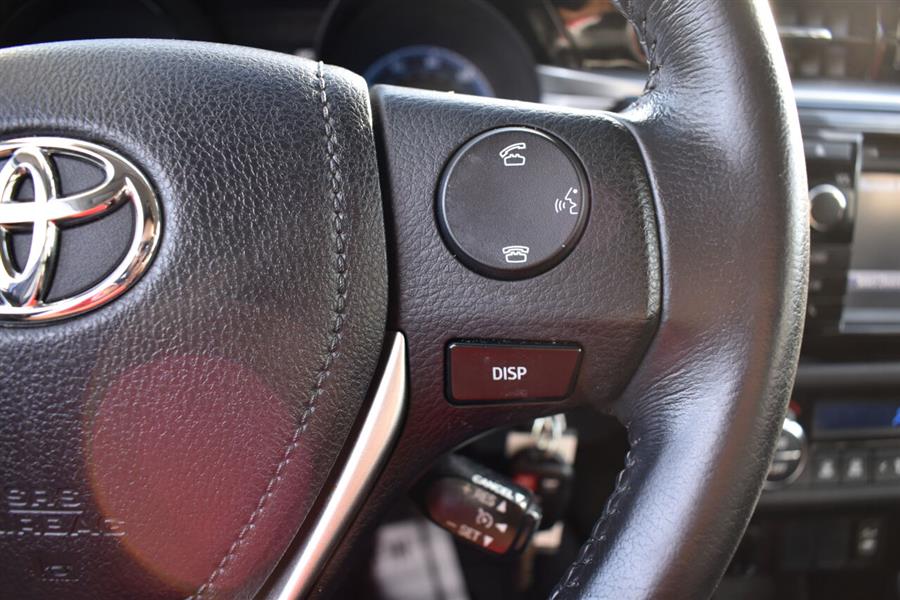 2016 Toyota Corolla 4dr Sdn Man S Plus (Natl) photo