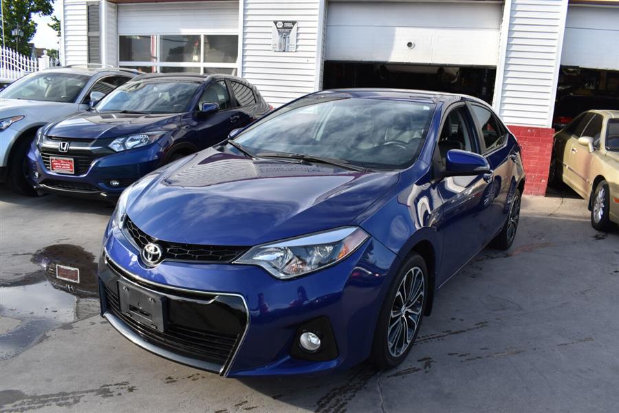 2016 Toyota Corolla 4dr Sdn Man S Plus (Natl) photo