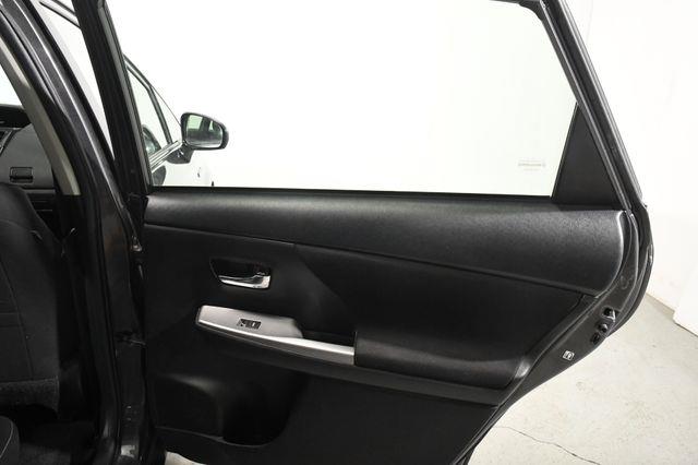 2017 Toyota Prius v Three photo