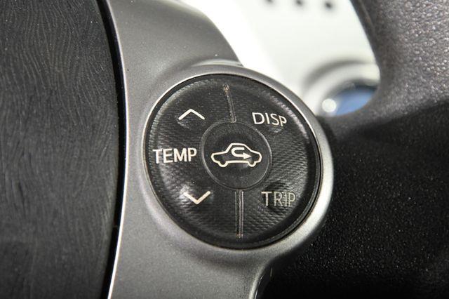 2017 Toyota Prius v Three photo