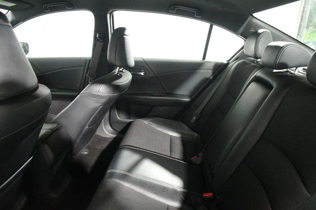 2016 Honda Accord Sport SE photo