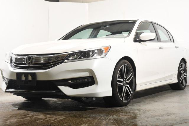 The 2016 Honda Accord Sport SE photos