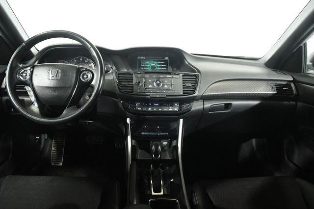 2016 Honda Accord Sport SE photo