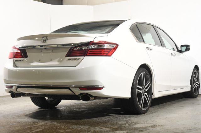 2016 Honda Accord Sport SE photo