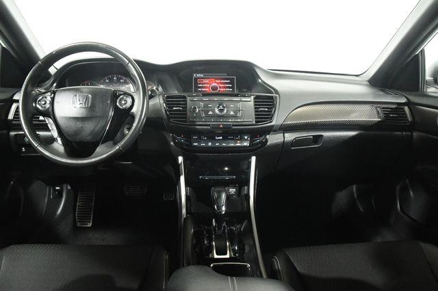 2017 Honda Accord Sport SE photo