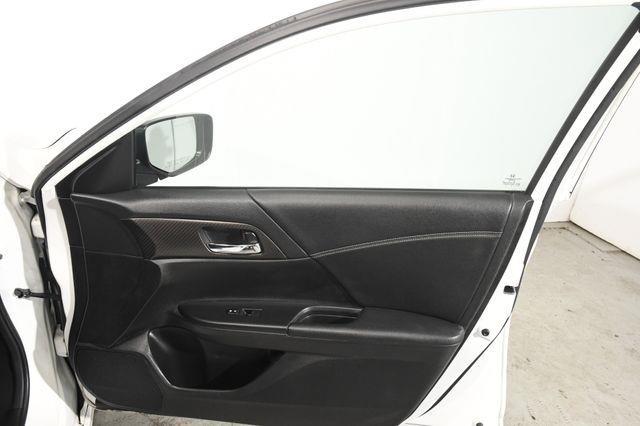 2017 Honda Accord Sport SE photo