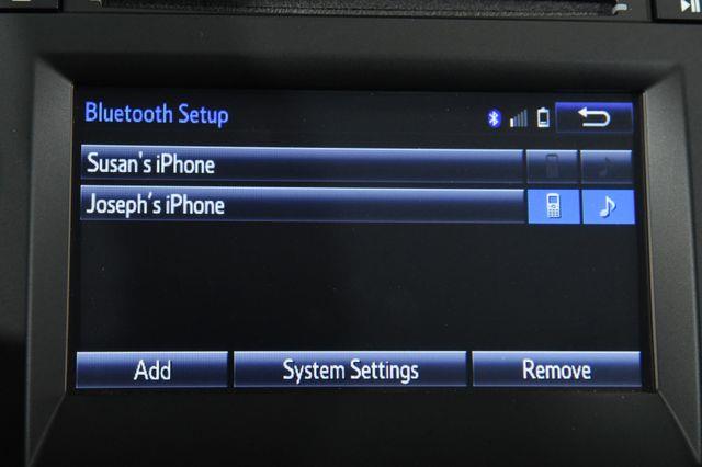 2017 Toyota Camry SE w/ Sunroof photo