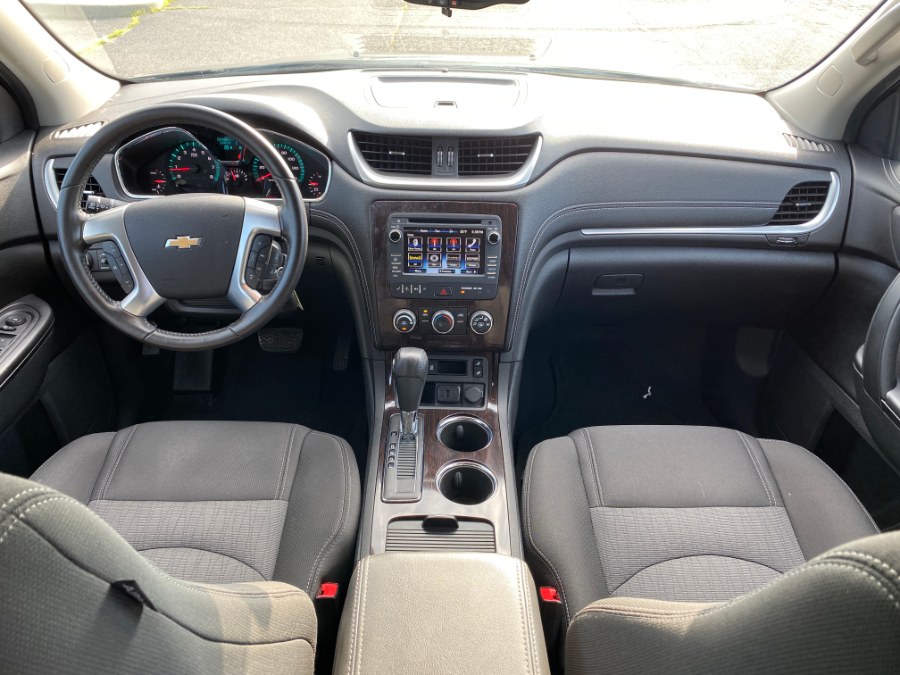 2017 Chevrolet Traverse AWD 4dr LT w/1LT photo