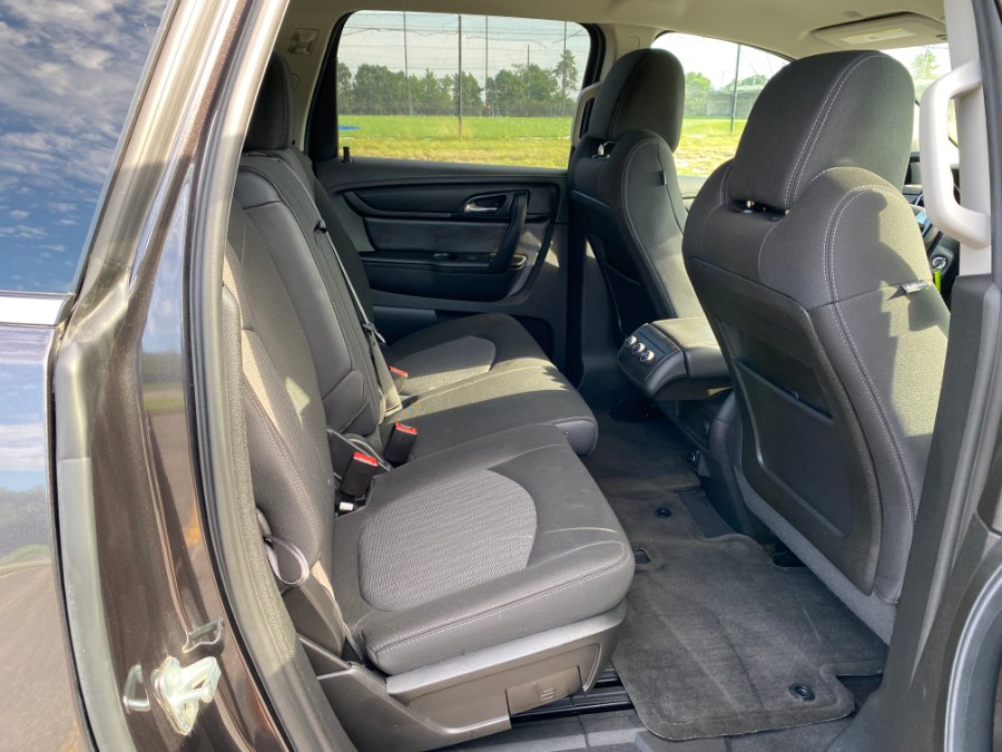 2017 Chevrolet Traverse AWD 4dr LT w/1LT photo