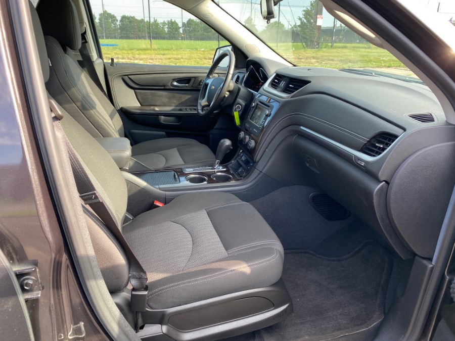 2017 Chevrolet Traverse AWD 4dr LT w/1LT photo