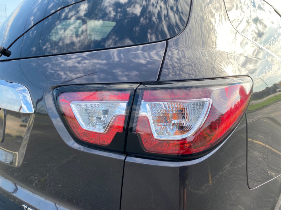 2017 Chevrolet Traverse AWD 4dr LT w/1LT photo