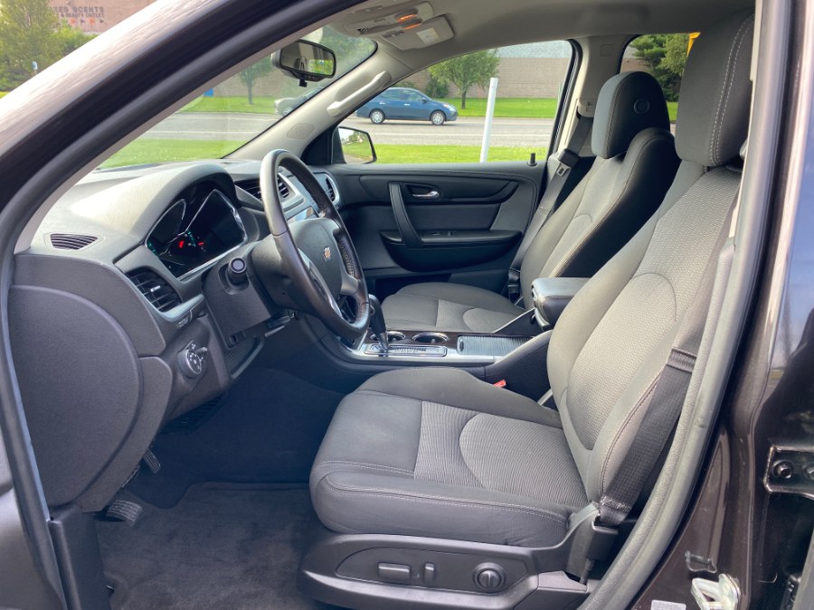 2017 Chevrolet Traverse AWD 4dr LT w/1LT photo