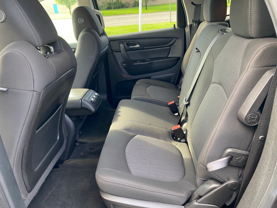 2017 Chevrolet Traverse AWD 4dr LT w/1LT photo