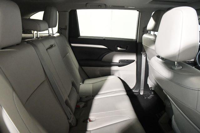 2018 Toyota Highlander XLE photo