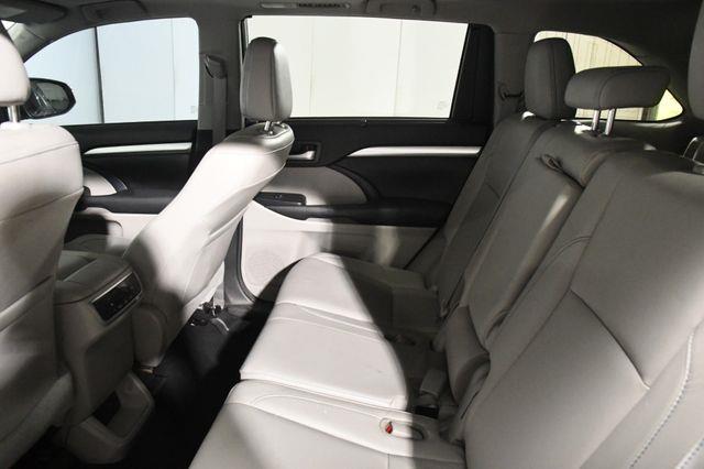 2018 Toyota Highlander XLE photo