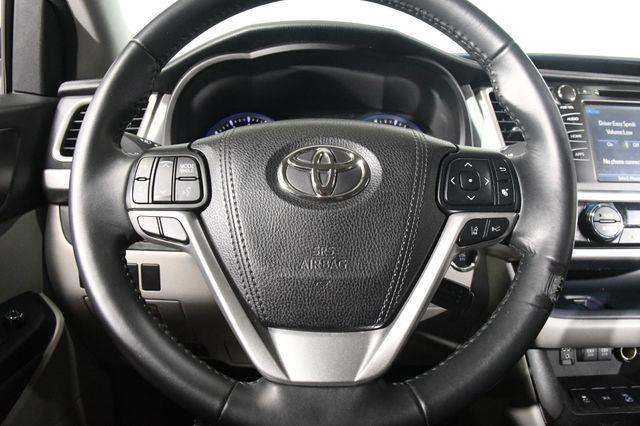 2018 Toyota Highlander XLE photo