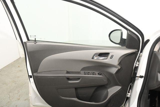 2016 Chevrolet Sonic LT photo