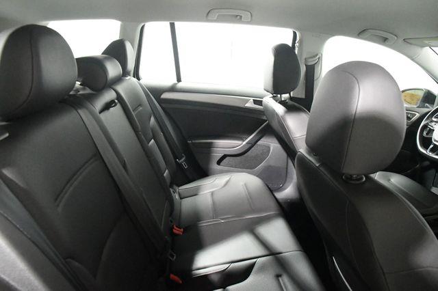2015 Volkswagen Golf SportWagen TDI S photo