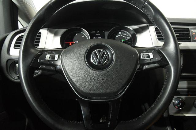 2015 Volkswagen Golf SportWagen TDI S photo