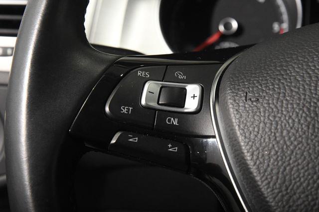 2015 Volkswagen Golf SportWagen TDI S photo