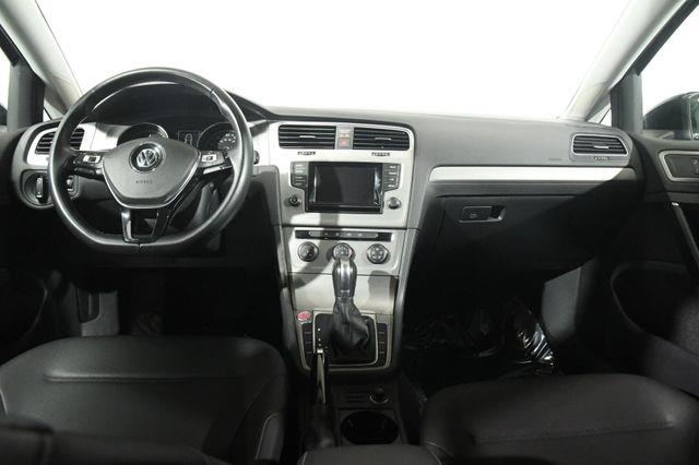 2015 Volkswagen Golf SportWagen TDI S photo