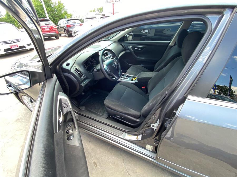 2015 Nissan Altima 2.5 S 4dr Sedan photo