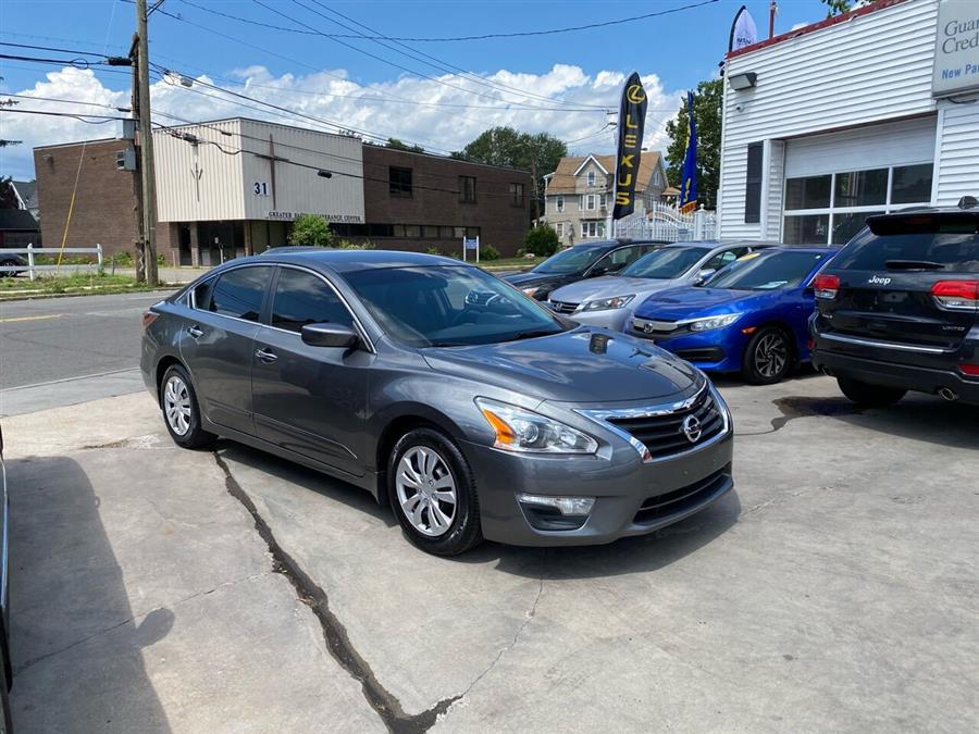 2015 Nissan Altima 2.5 S 4dr Sedan photo