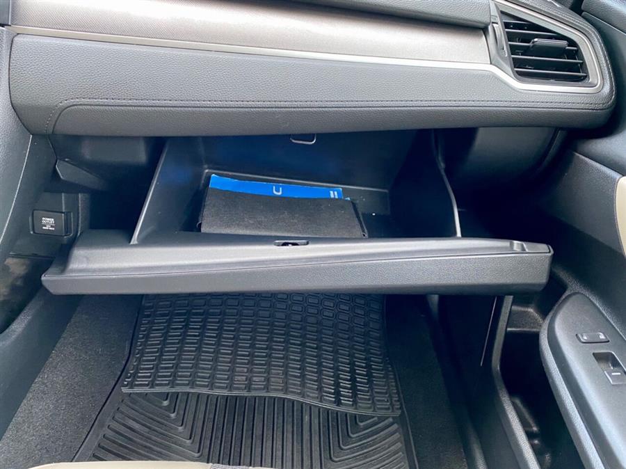 2018 Honda CIVIC SEDAN LX CVT photo