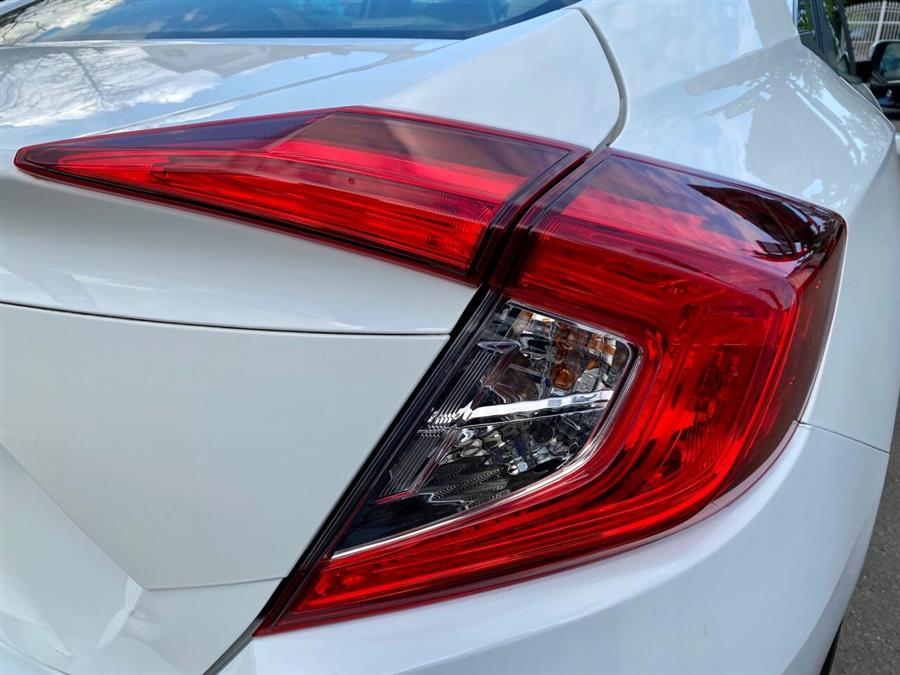 2018 Honda CIVIC SEDAN LX CVT photo