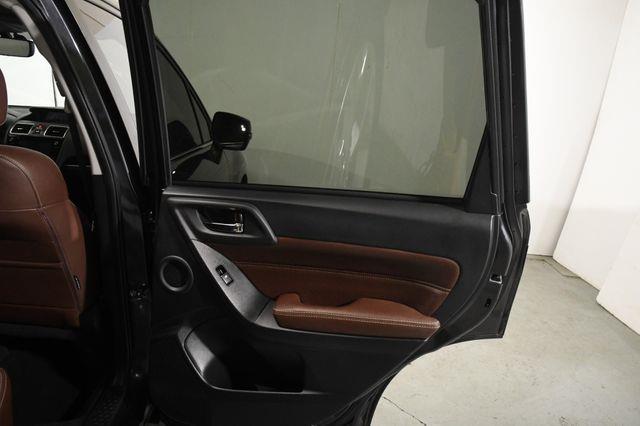 2017 Subaru Forester Touring photo