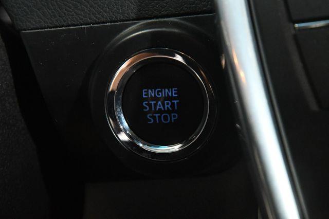 2016 Toyota Camry XLE photo