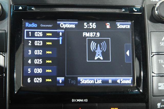 2016 Toyota Camry XLE photo