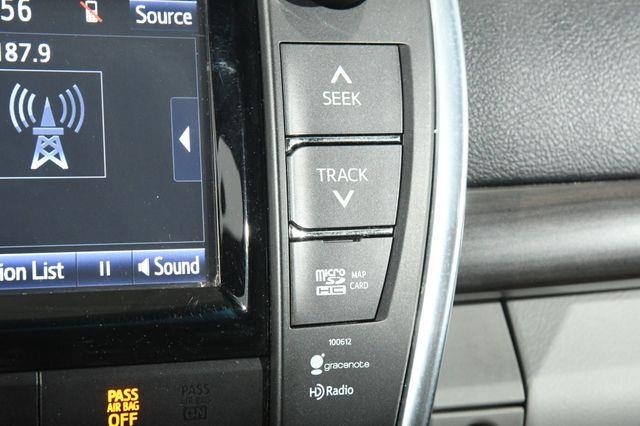2016 Toyota Camry XLE photo
