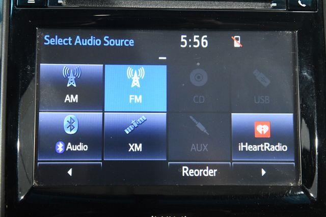 2016 Toyota Camry XLE photo