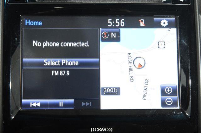 2016 Toyota Camry XLE photo