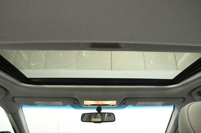 2016 Toyota Camry XLE photo