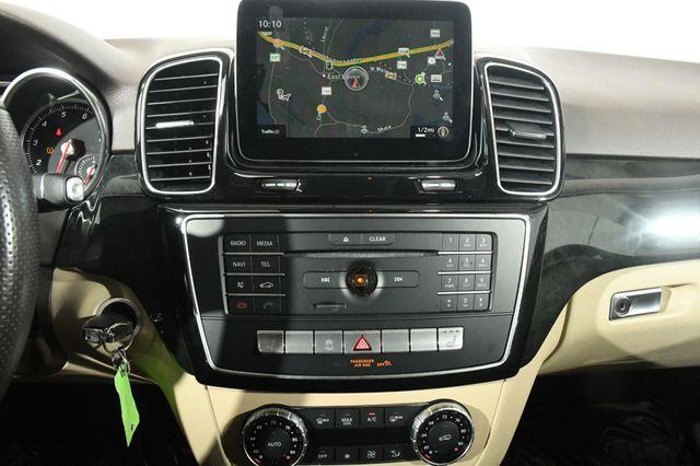 2017 Mercedes-Benz GLE 350 w/ Nav/ Blind Spot/ Safety Tec photo
