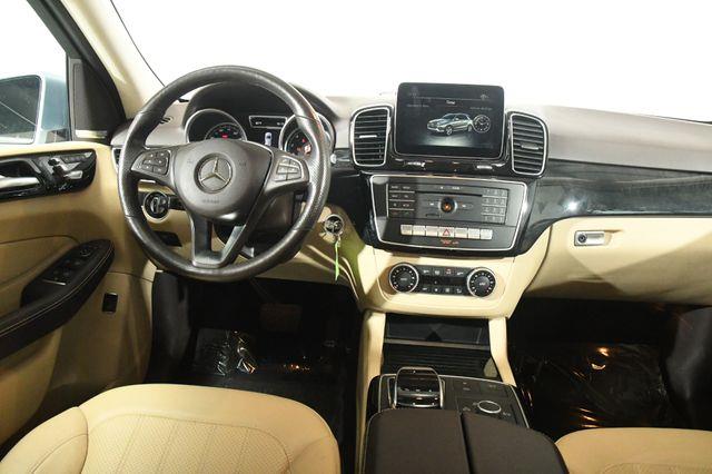 2017 Mercedes-Benz GLE 350 w/ Nav/ Blind Spot/ Safety Tec photo