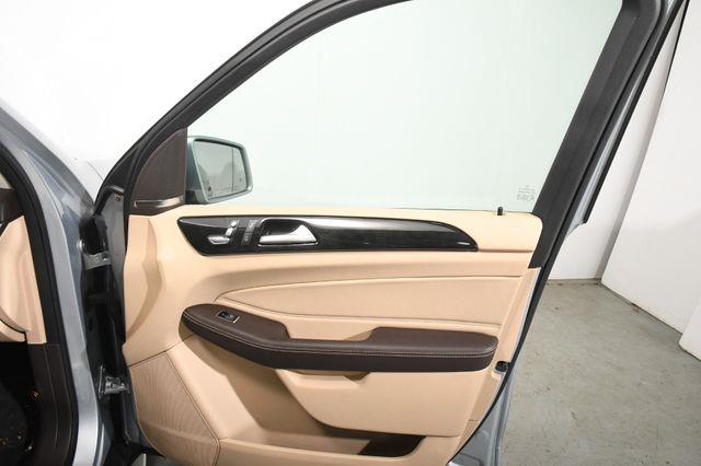 2017 Mercedes-Benz GLE 350 w/ Nav/ Blind Spot/ Safety Tec photo