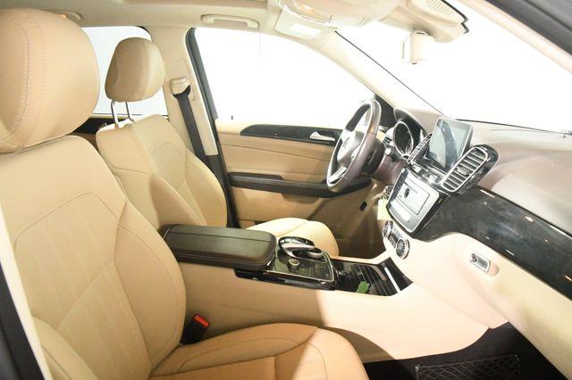 2017 Mercedes-Benz GLE 350 w/ Nav/ Blind Spot/ Safety Tec photo